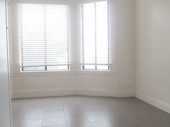 2nd image of 890 32nd Ave #6