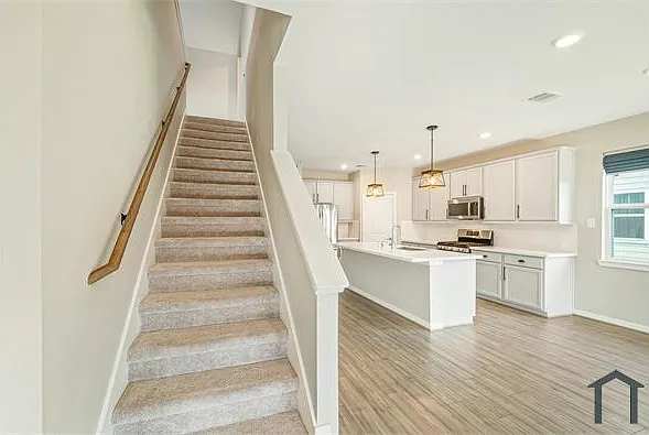 7314 Bristlegrass Colony Ct — Photo 24