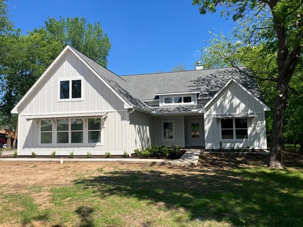 820 Mulberry St, Sulphur Springs, TX 75482