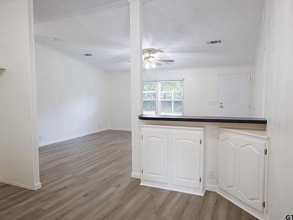 4th image of 17745 County Road 4108