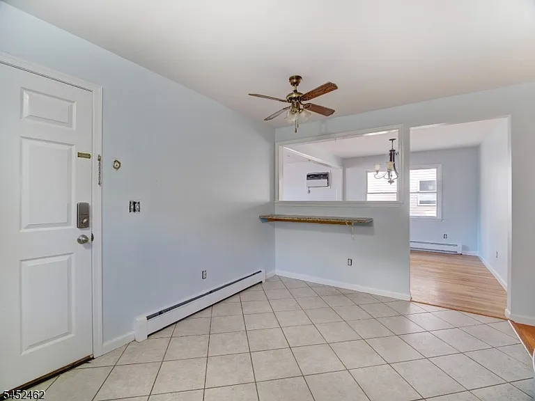117 Burns Ave — Photo 3