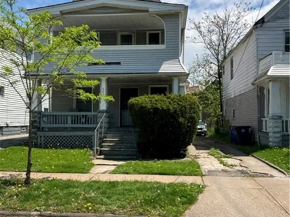 2935 E 121st St, Cleveland, OH 44120