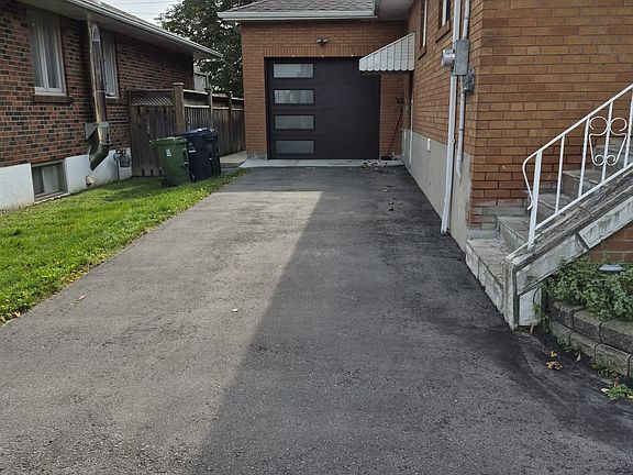 2nd image of 95 Jarwick Dr