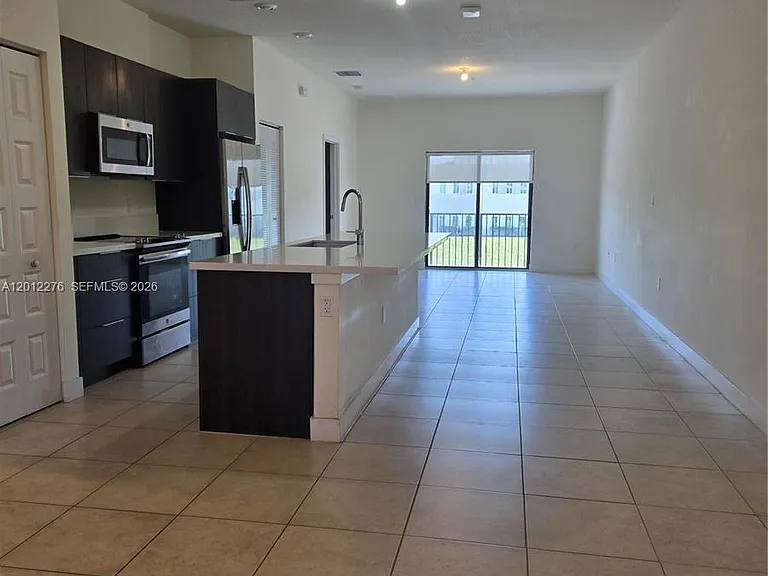 7819 NW 104th Ave #21 — Photo 4