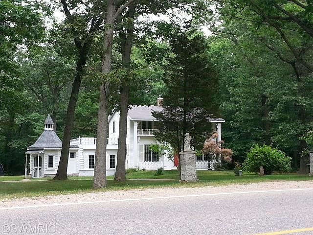 1st image of 13741 Green St