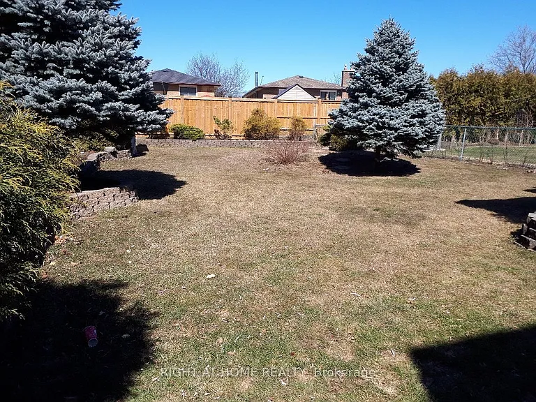 401 Mississauga Valley Blvd — Photo 20