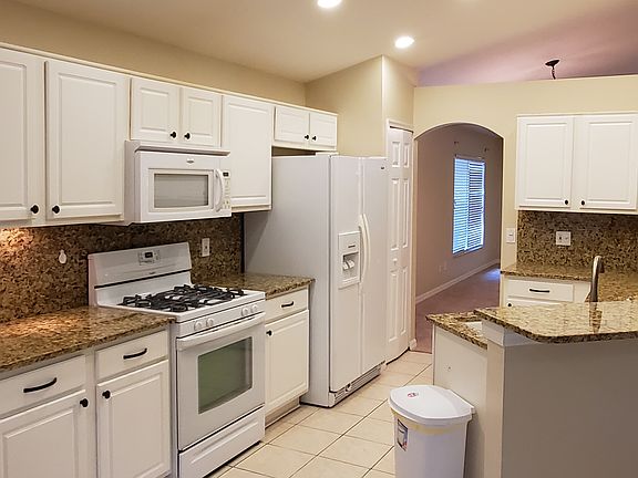 2nd image of 4437 Riverton Dr