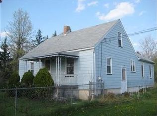 8131 Struthers Rd, Lowellville, OH 44436