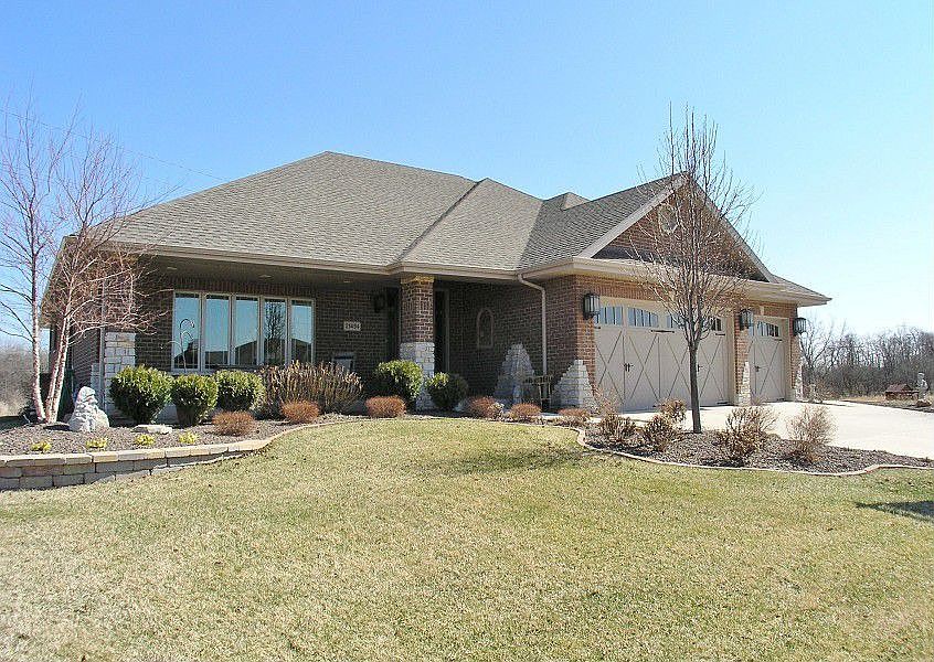 1st image of 21494 English Cir