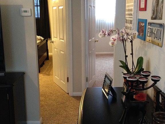 Entryway to bedrooms