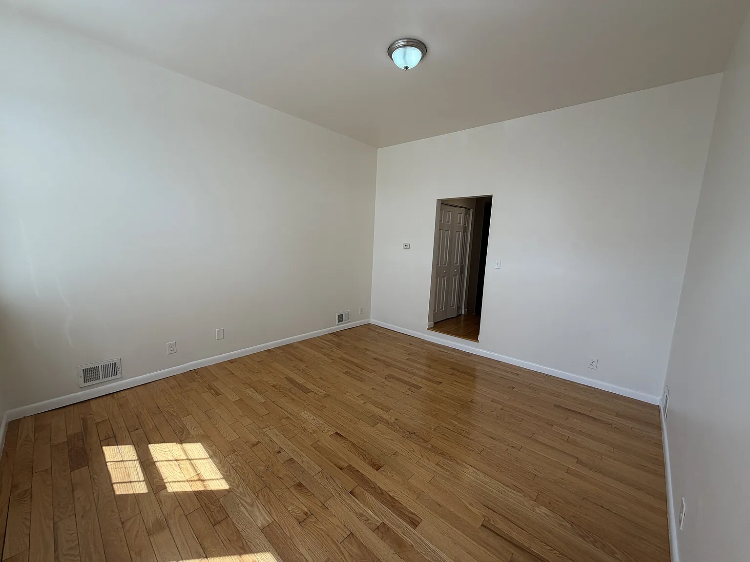 1510 East Baltimore Street - 1 — Photo 4