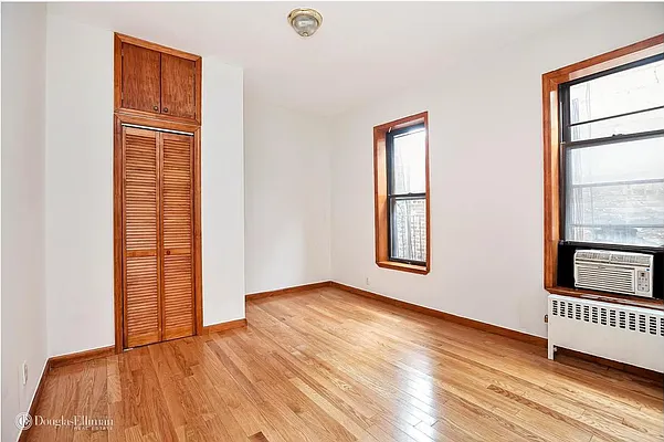 Rented by Douglas Elliman | media 4