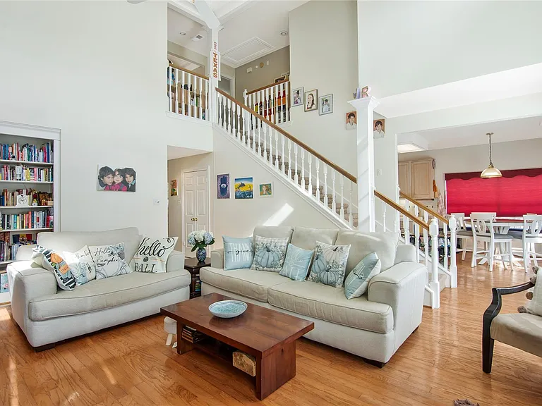 14115 Heatherhill Pl — Photo 13