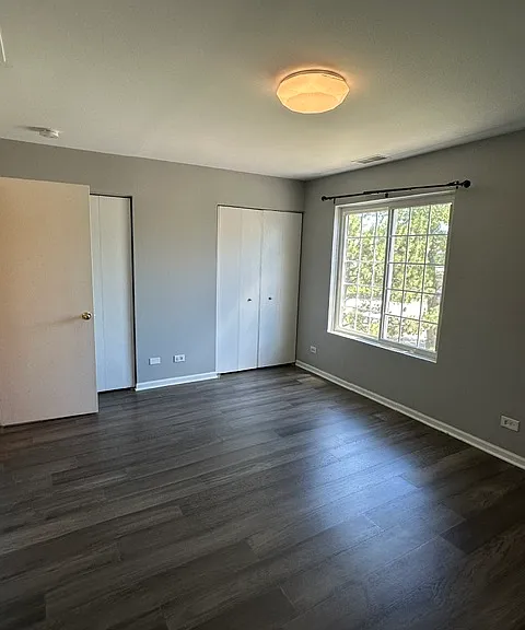 719 Blossom Ct — Photo 5