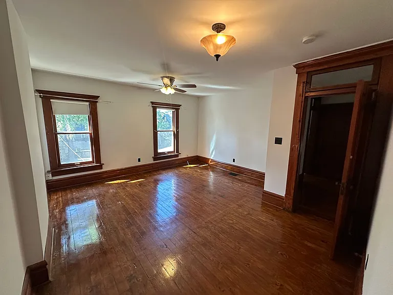 1023 Neil Ave — Photo 16