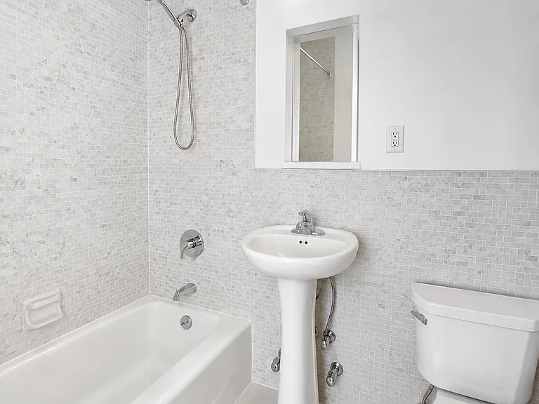 40 E 68th St #3C — Photo 19