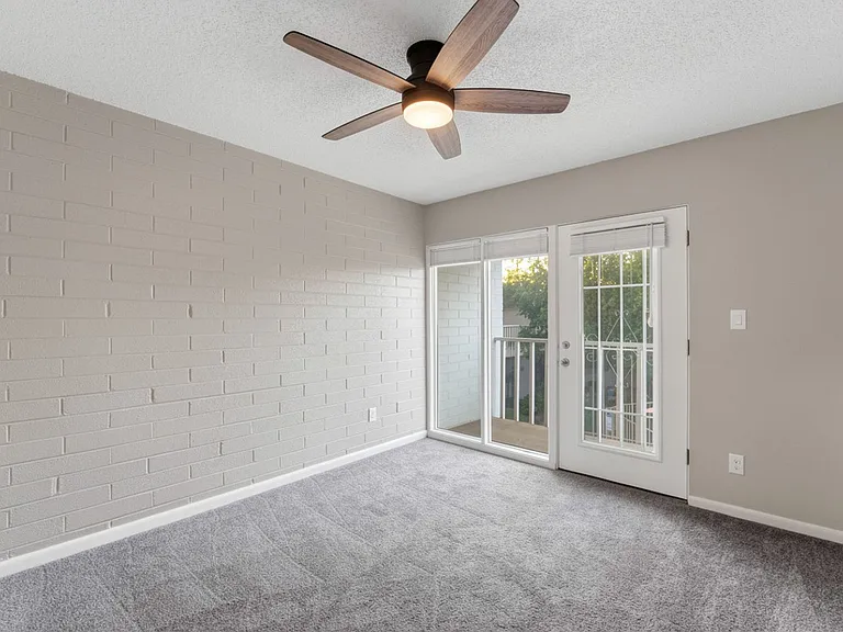 1734 W Tuckey Ln #16 — Photo 21