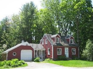 32 Narragansett St, Gorham, ME 04038