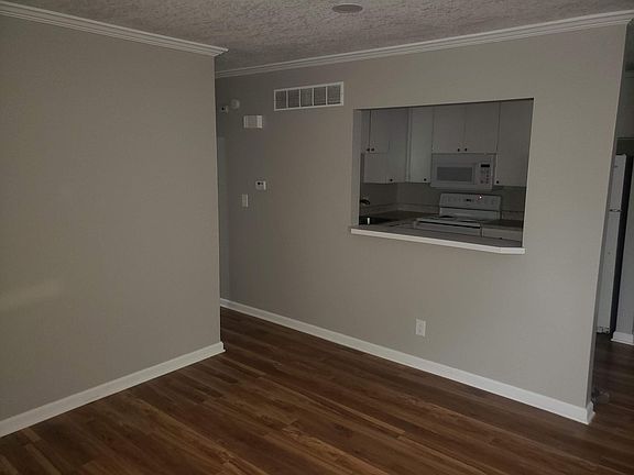 5th image of 8345 Kessler St