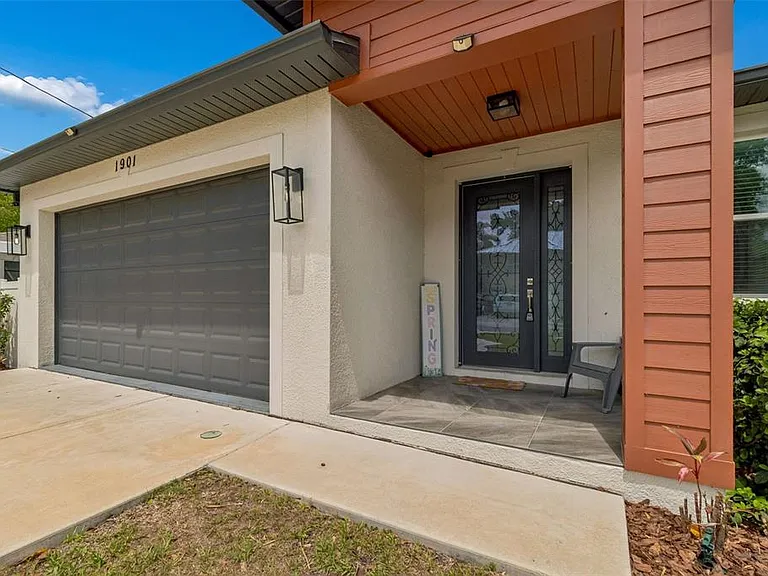 1901 W Cluster Ave — Photo 6
