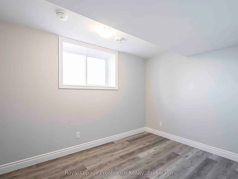 36 Rabbit Rd — Photo 21
