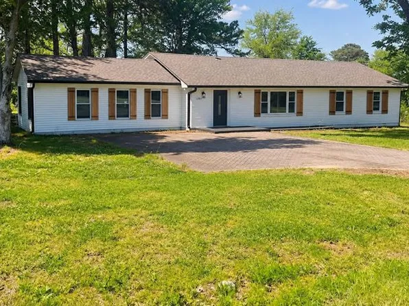 1497 W Highway 22, Union City, TN 38261