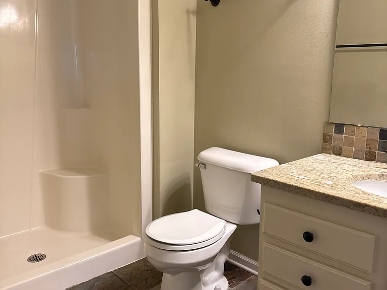 3313 Park Ridge Ln NE — Photo 19