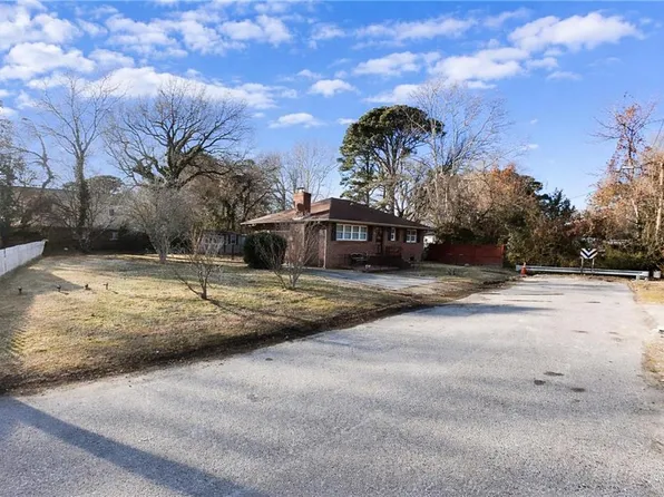 51 Calhoun St, Hampton, VA 23669