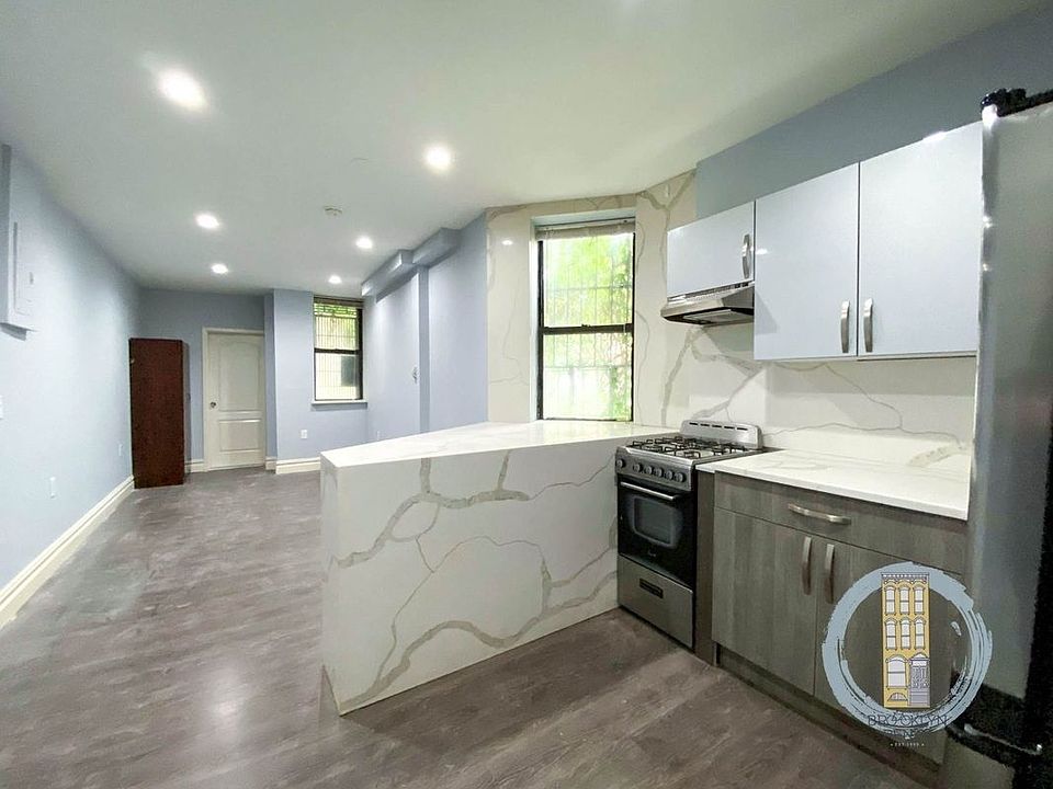 1st image of 950 Bergen St #3R
