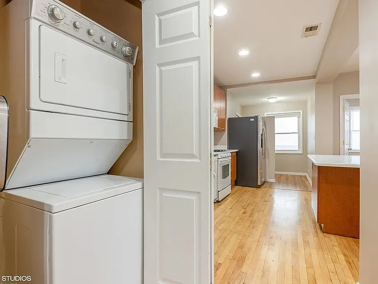 6038 N Claremont Ave #3N — Photo 6