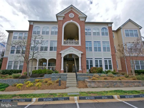 7704 Haynes Point Way, Alexandria, VA 22315