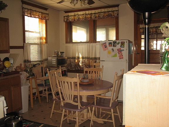 5th image of 3210 S Kedvale Ave