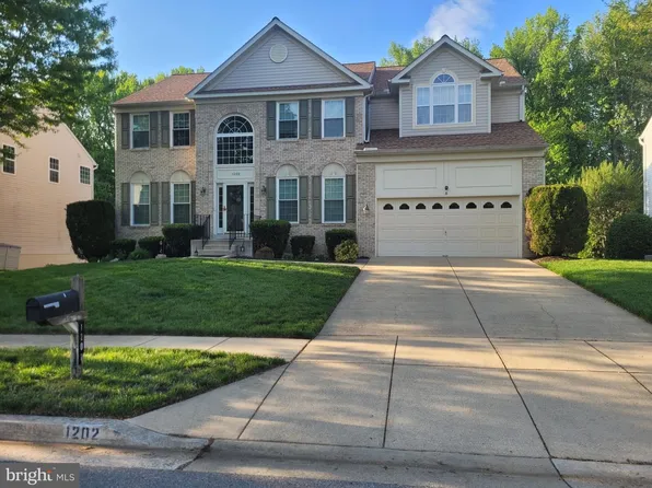 1202 Strausberg St, Accokeek, MD 20607