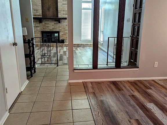 5th image of 3610 Saratoga Dr