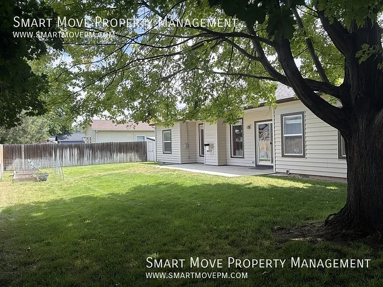 682 W Criterion St — Photo 25