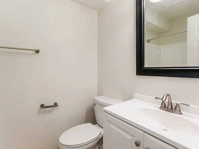 4805 Shallow Farm Dr — Photo 15