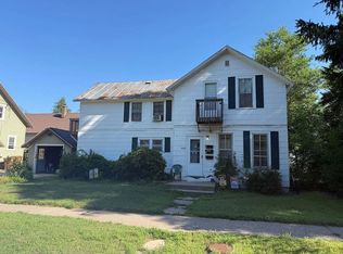 2416 Algoma St #3, Stevens Point, WI 54481