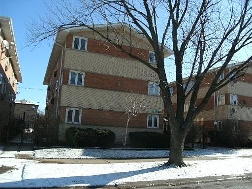 1st image of 14043 Tracy Ave Unit 1A