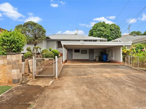 1142 Hookahi St, Pearl City, HI 96782