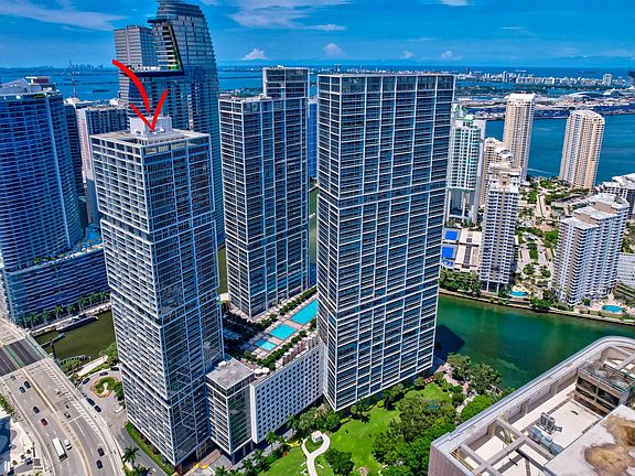 4th image of 485 Brickell Avenue #3809