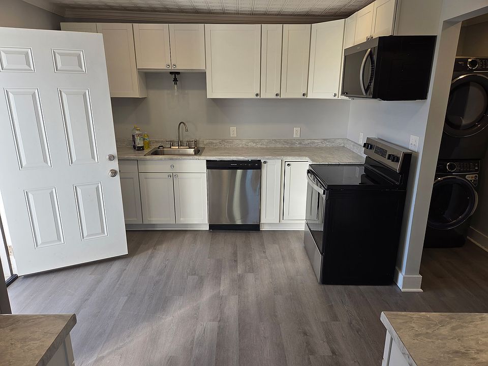 1st image of 1110 S Main St Suite 200