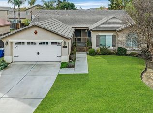1307 Sprague River Ln, Bakersfield, CA 93311