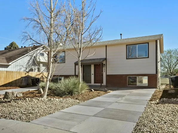 2024 Lincoln St, Longmont, CO 80501