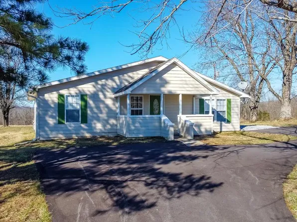 15955 Greenville Rd, Hopkinsville, KY 42240