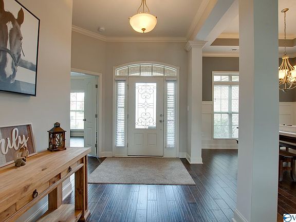 5th image of 4528 Blairmont Dr SE