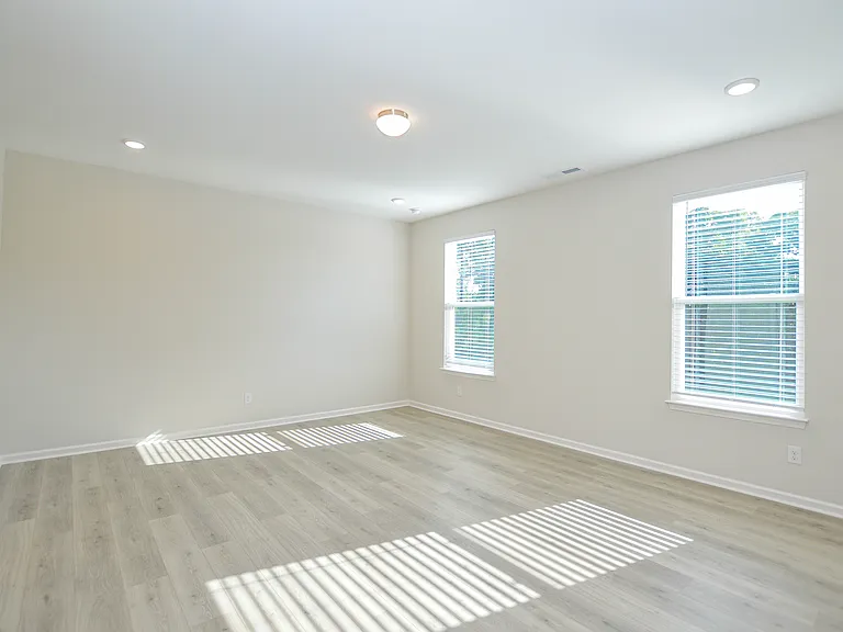 1657 Scotch Pine Ln — Photo 22
