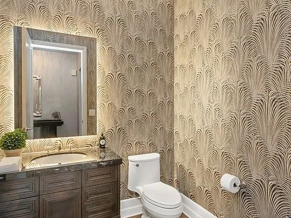 5th image of 435 N Michigan Ave #401