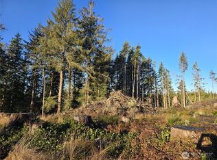 2753 State Route 101, Ilwaco, WA 98624