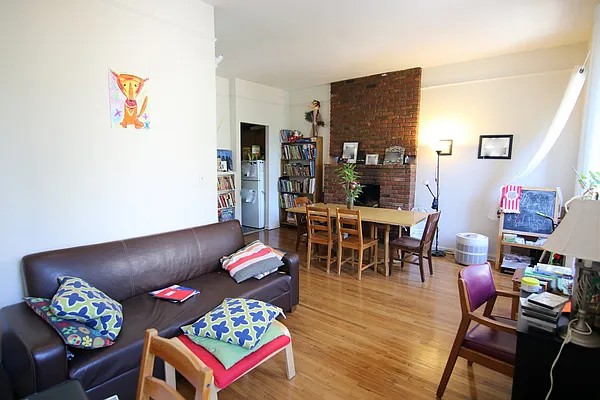 Rented by JK Dansar Corp | media 15