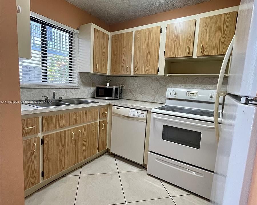 1st image of 2514 Taylor St APT 5